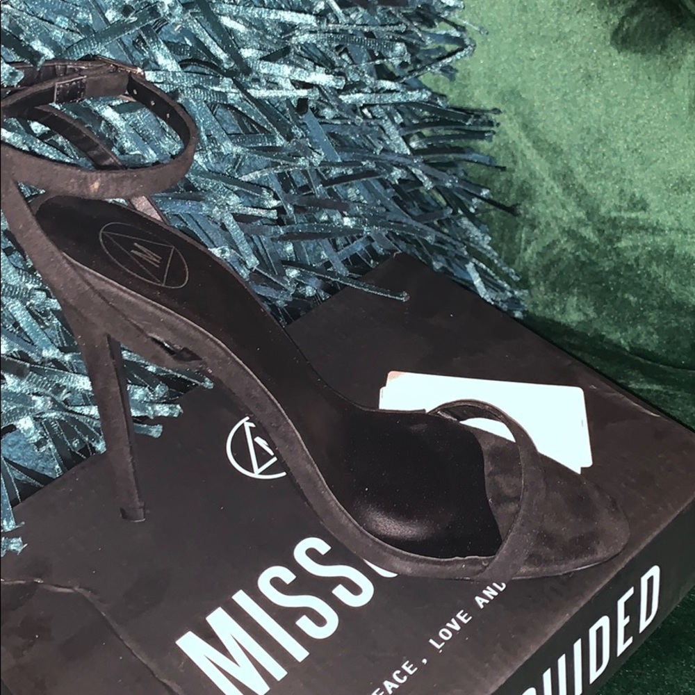 Black Single Sole Heel